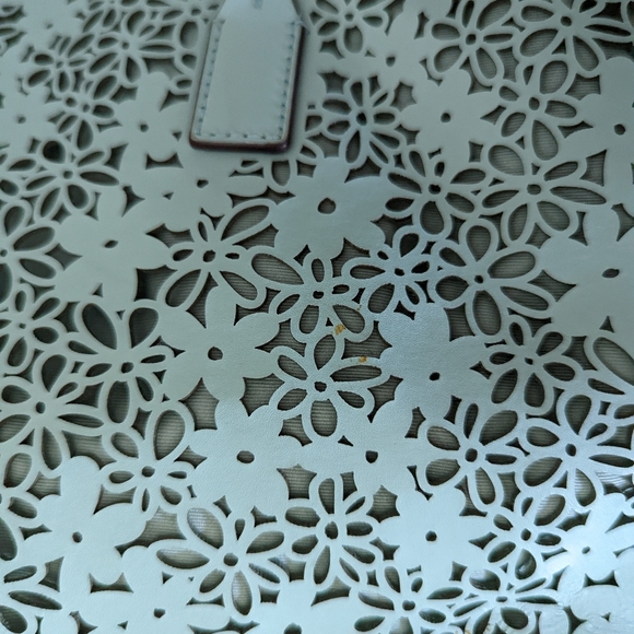 Kate Spade Leather Bradford Tote w/ Matching Wristlet - Picture 14 of 15